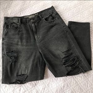 American Eagle Faded Black Mom Jeans